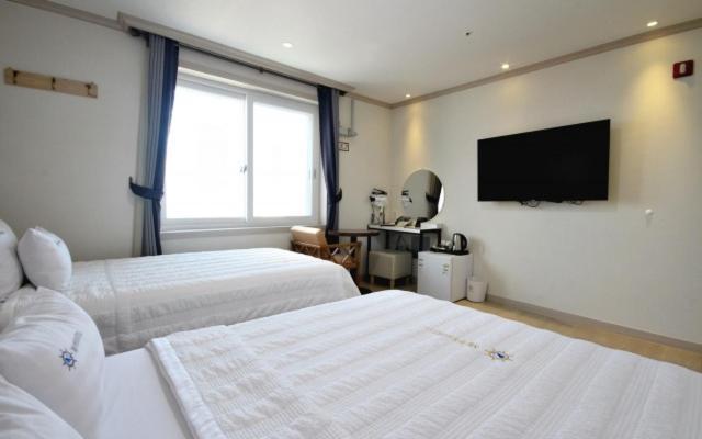 Yeosu Mj Motel Экстерьер фото